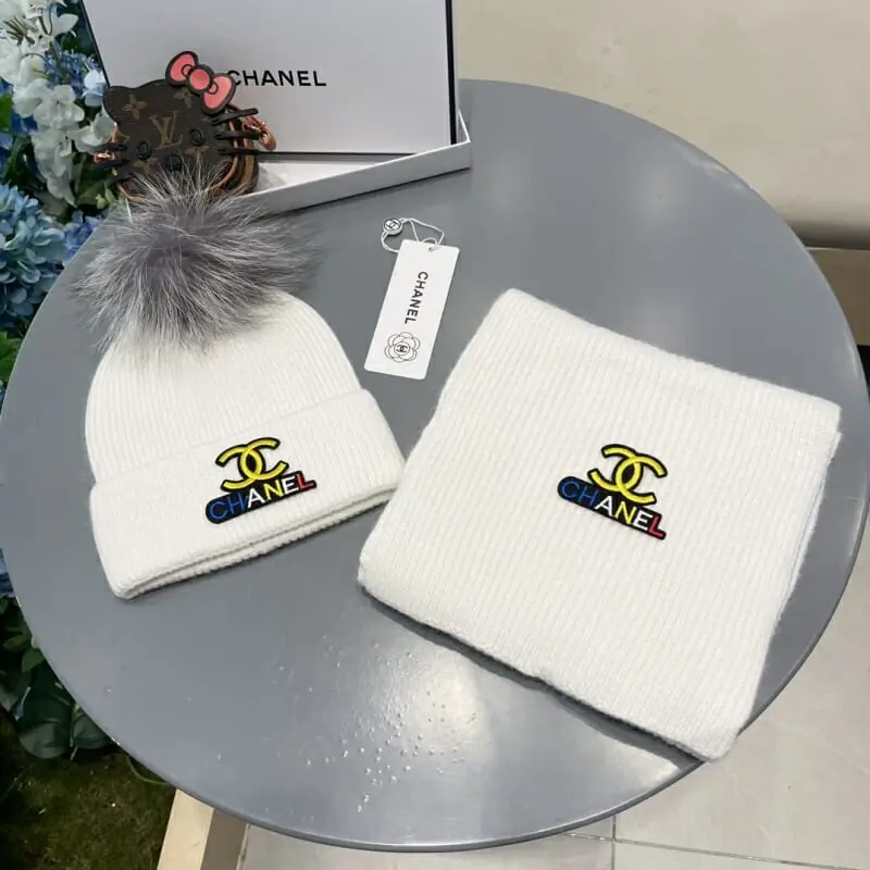 chanel hat and echapres set s_126aa10